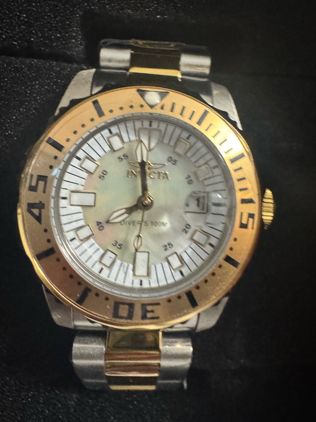 Invicta Pro Diver Swiss Ronda 585 Caliber Womens Watch Mother Of Pearl Dial 6895
